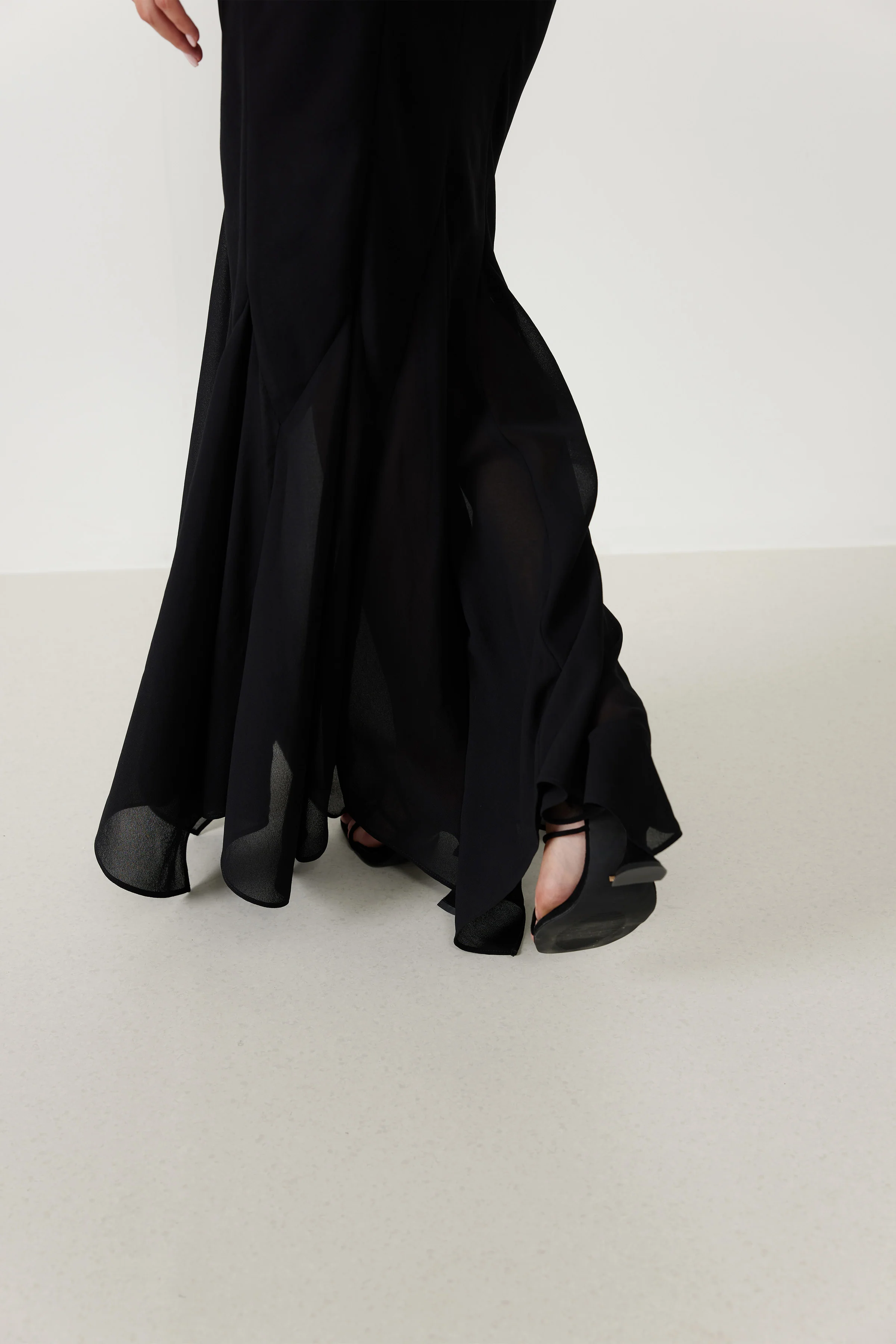 Esme Dress - Black - Poueer