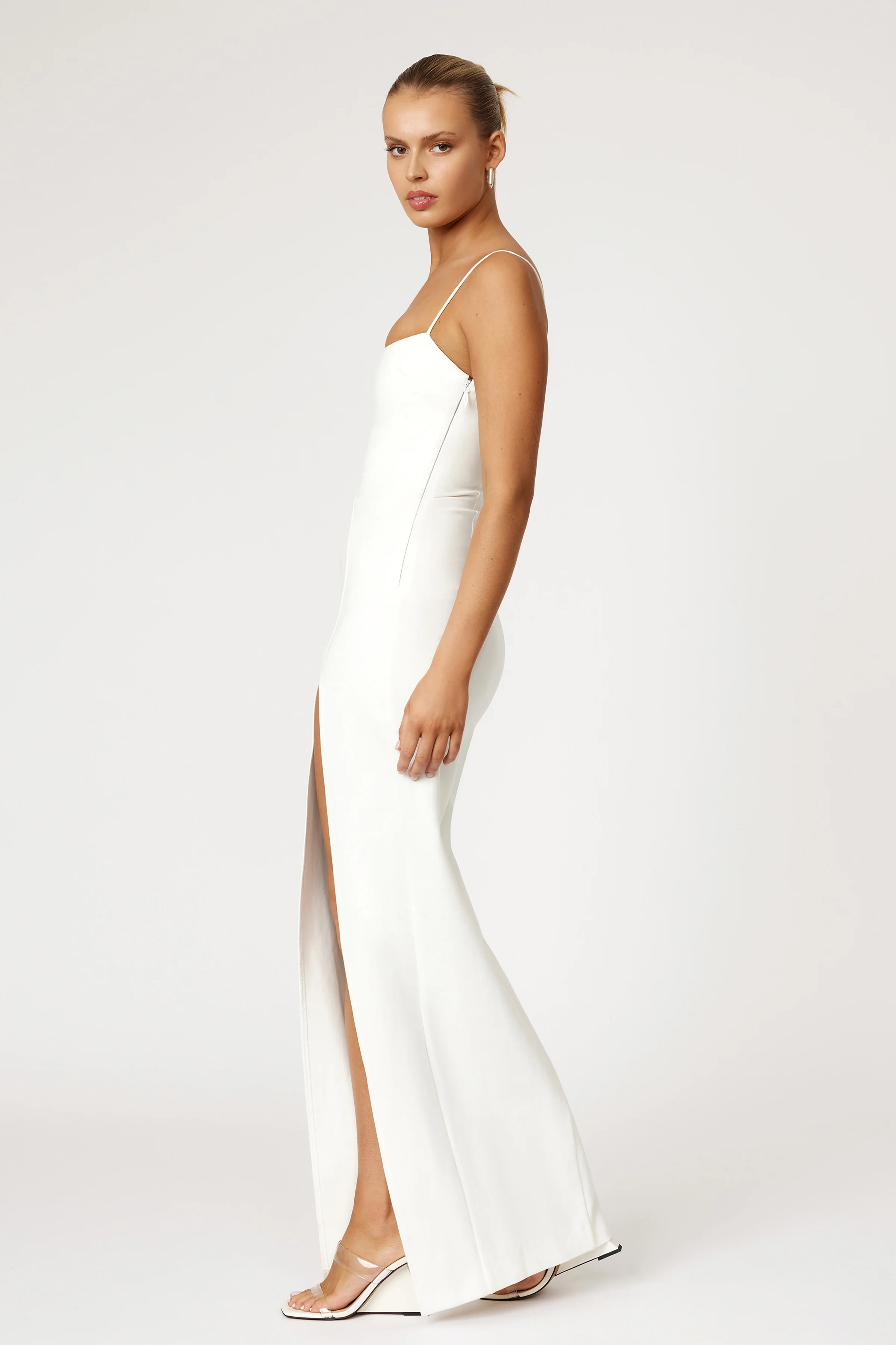 Mara Dress - White - Poueer