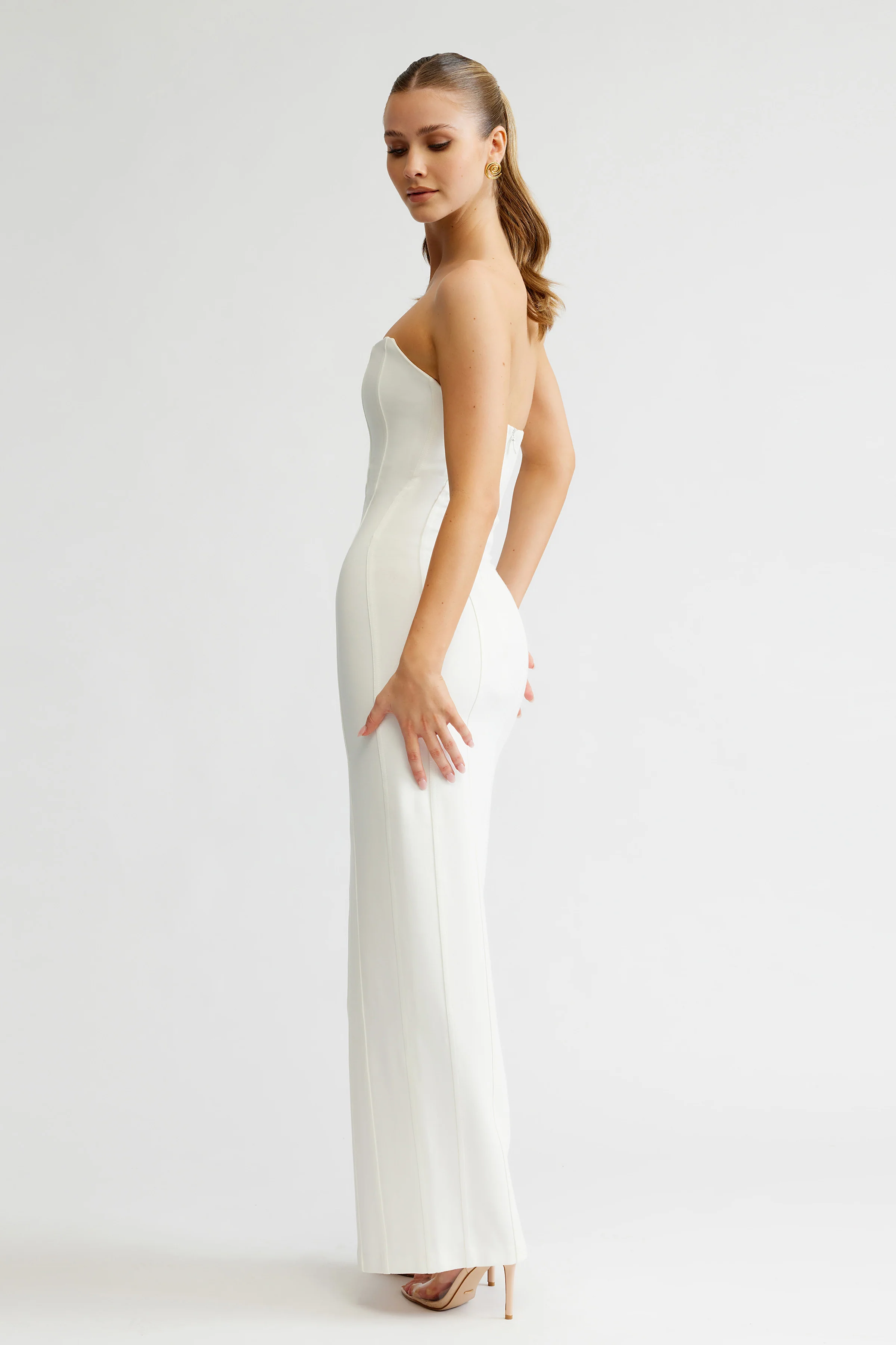 Leyla Dress - White - Poueer