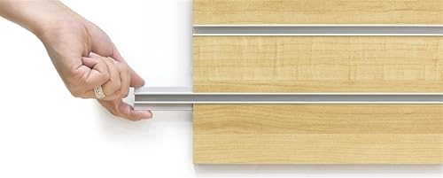 Displays2go, 96”w x 48”h Slatwall Store Panel, Melamine Construction, 15 Channels, 3.0” On-Center Spacing - Maple Finish (SLWLM48NAT) - Poueer
