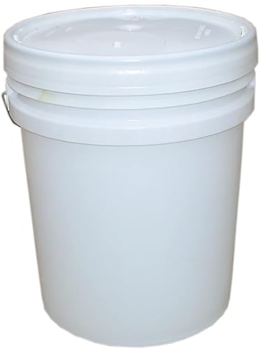 Duda Energy 55 lb Pail of Granular Boric Acid - Poueer