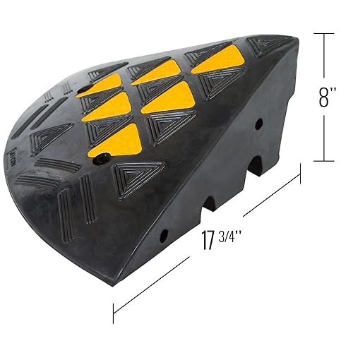Guardian 8' Rubber Curb Ramp with Round End Caps - Poueer